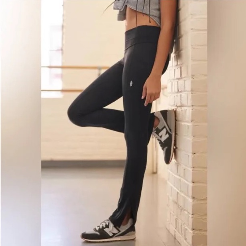 FP Movement - Zen Again Flare Yoga Pants - Black size small